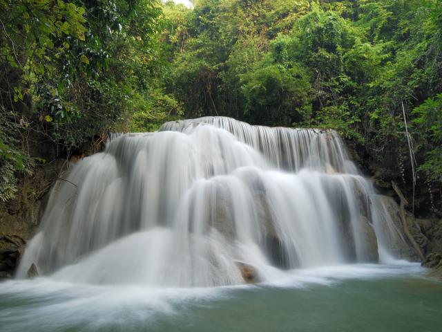 Kheaun_Sri_Nakarin