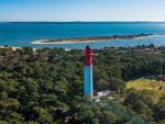 Lighthouse_220